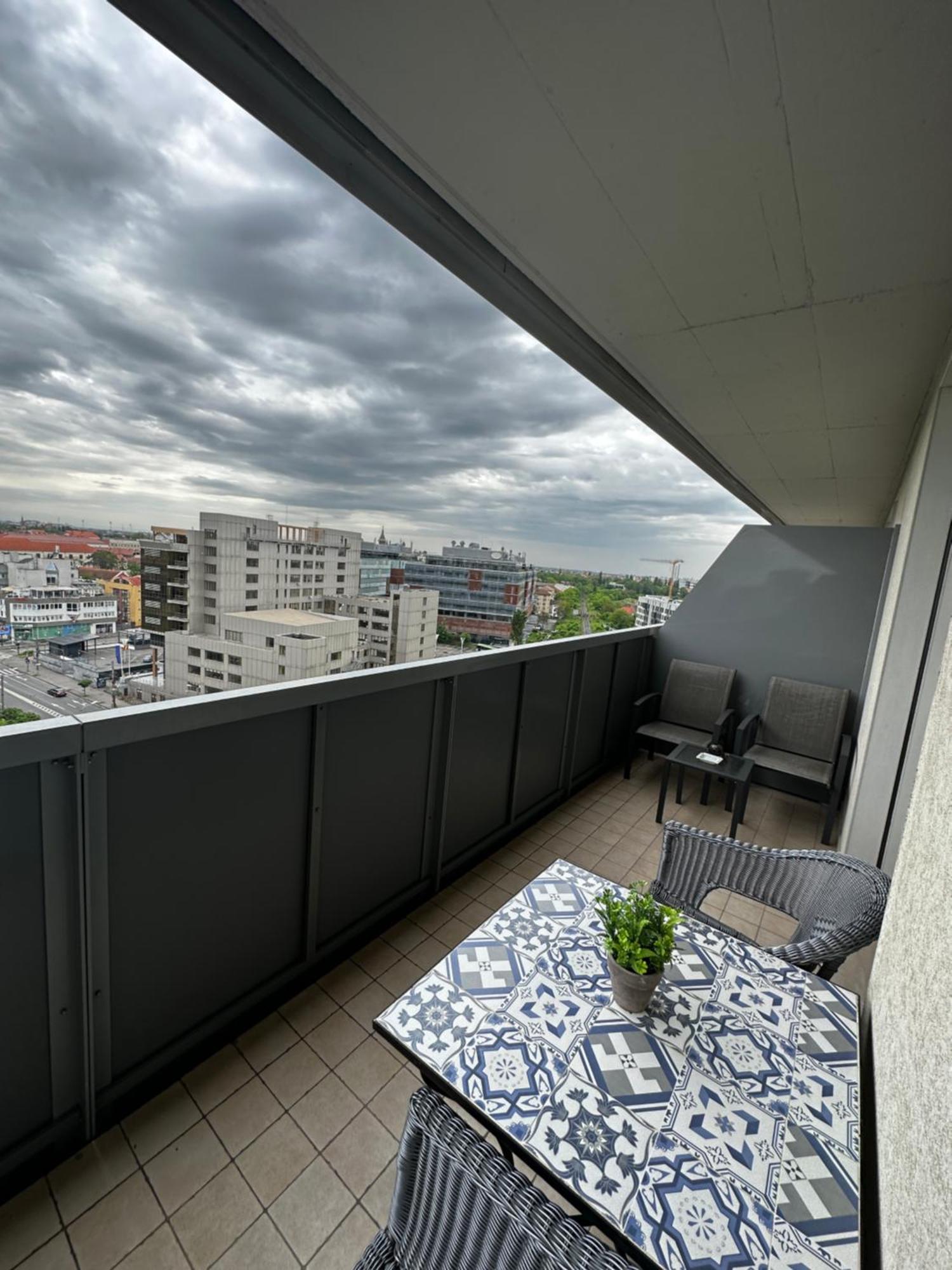 Central Apartment Timisoara Exterior photo